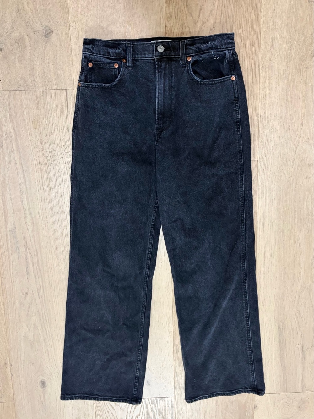 Abercrombie & Fitch The 90s Relaxed Jean Ultra High Rise Black Jeans Waist 30